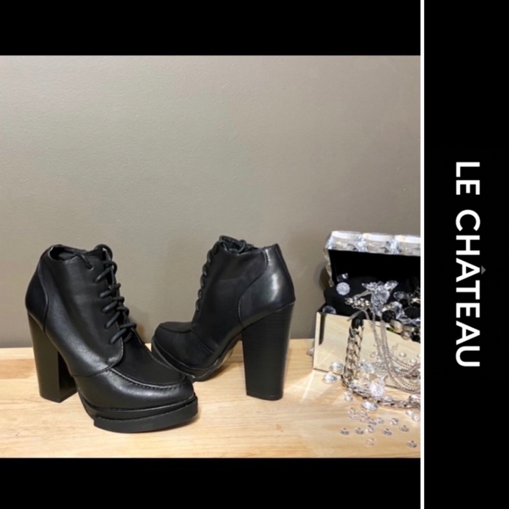 🔻SALE🔻LE CHÂTEAU🔹EXCELLENT CONDITION